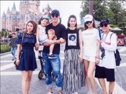 刘恺威发文回应称与杨幂一起去会所度了假，但杨幂却被其粉丝炮轰