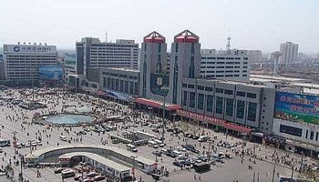 郑州火车站去平顶山的火车是几点高清图片