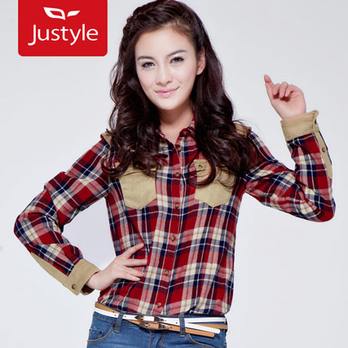 英伦学院风麂皮绒拼接格子女款翻领长袖衬衫