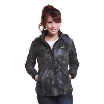 <em>贵人鸟</em>春秋款新品<em>女</em>风衣1323048 - 风衣/女士上