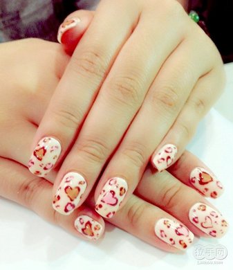 仅售58元,市场价480元的雪纤瘦手部美甲套组