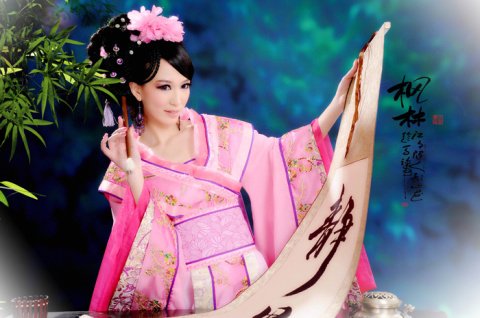 点击图片查看详情 90年代_90年代时尚个性婚纱(2)