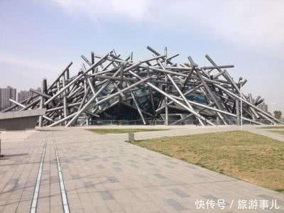 中国最“尴尬”建筑：花费2个亿建造，却被吐槽是世界最大鸟窝