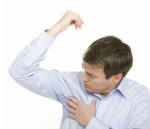 肝不好,身体会有异味,两个部位发臭!