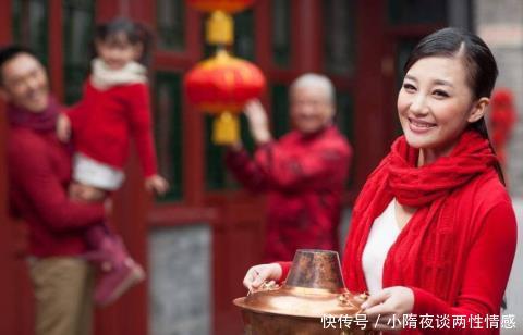 出嫁的女儿为啥不能在娘家过年?许多年以后,含泪明白其中的道理