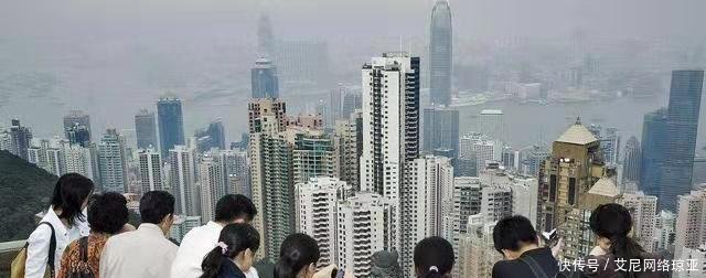香港早已回归, 为什么中国人去只能待7天, 外国