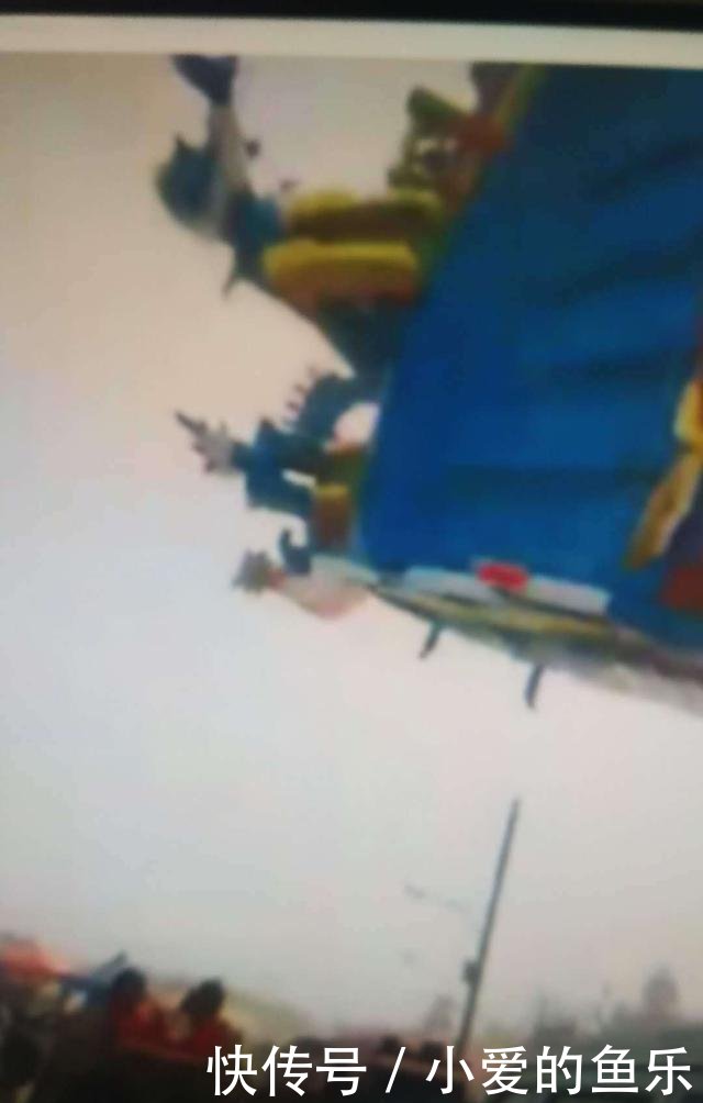 商丘龙卷风淘气城堡被吹上天数名儿童受伤场面