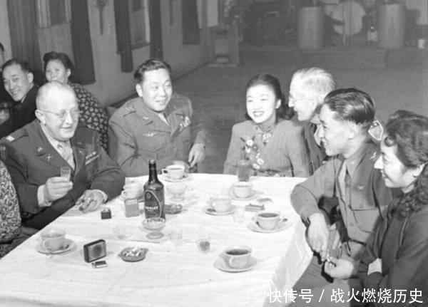 为什么蒋介石可以和日本人拼八年不倒, 而内战仅仅支撑了三年