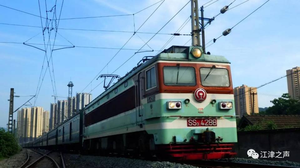其中5611次(内江-重庆),5612次(重庆-内江)列车发车时间有所优化调整