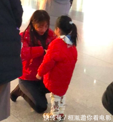 辣妈齐聚!章子怡谢娜袁咏仪张嘉倪包文婧齐现