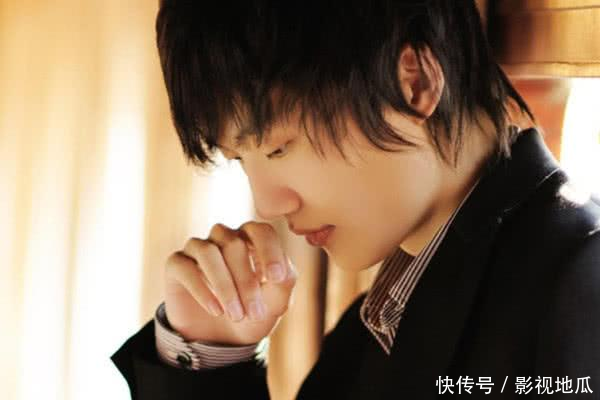 最火的网络歌曲抖音单曲 t0108ea858c4054dc4c.png