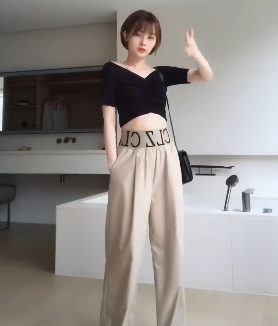 裙子:视频不要只穿女生,学学00后这样搭配,躺上九物理建议图片