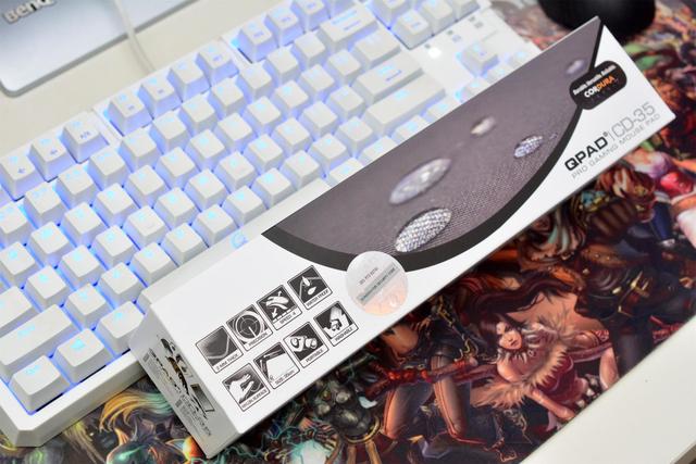 小米新品,无线充电鼠标垫,玩绝地求生怎么样?