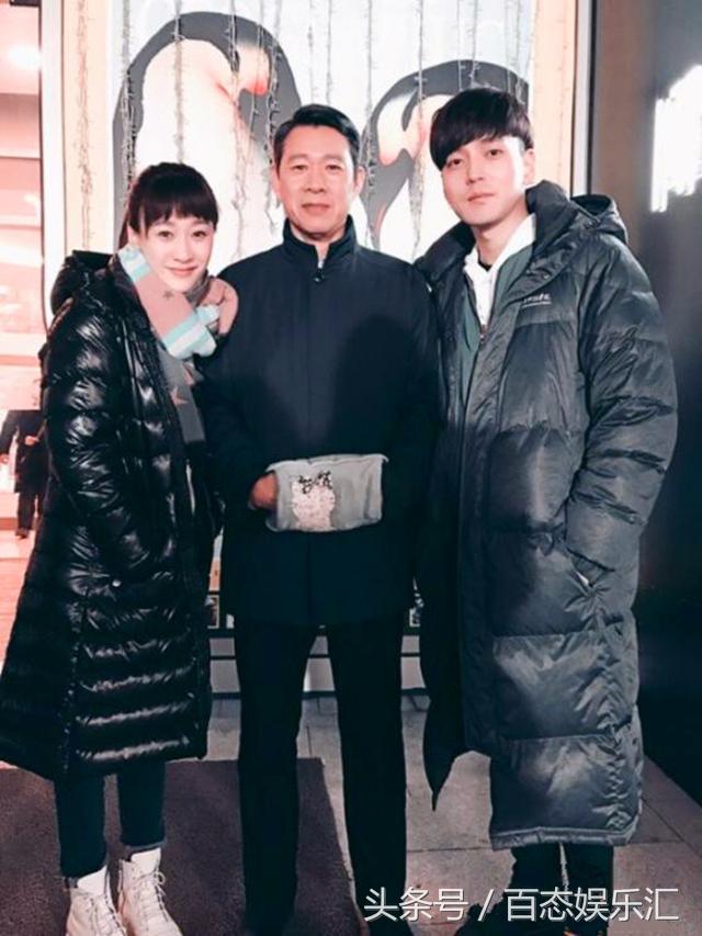 李小冉一件衣服穿几年,那些因节俭不张扬的大