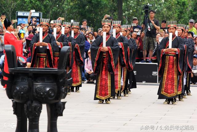 公务员每年招考那么多人,为什么还是不够?