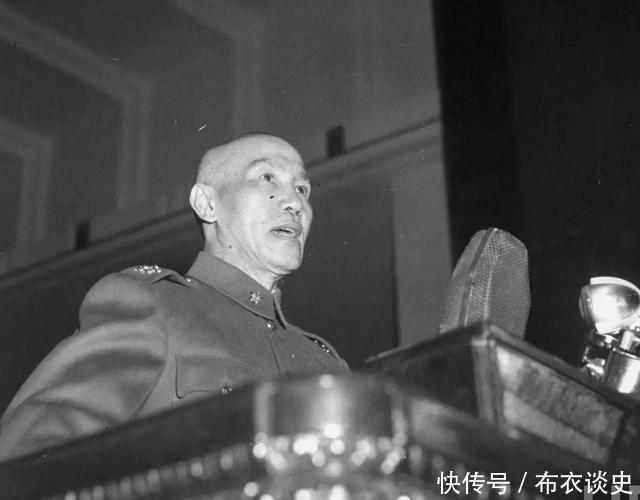 1949年蒋介石请老和尚算命，和尚一番话后，蒋介石胆战心惊