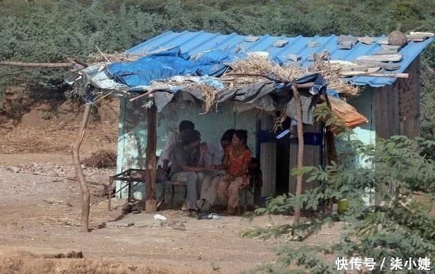 印度公路边悲惨的性工作者,她们都是家中的长女