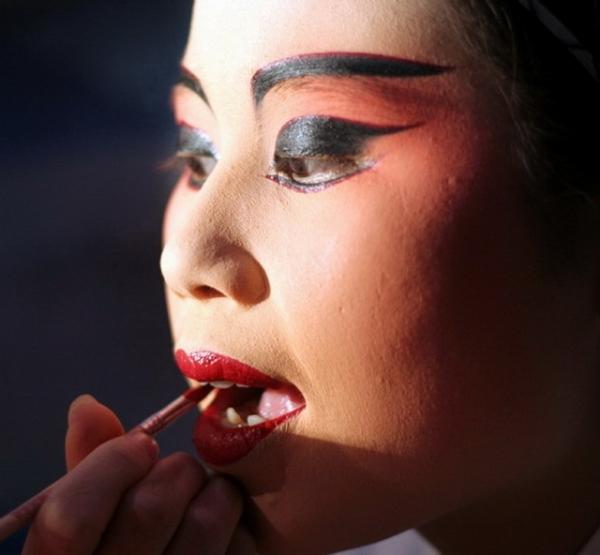 黄梅戏究竟起源于黄梅还是安庆?