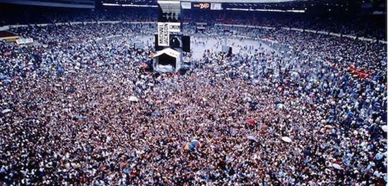 迈克尔杰克逊最成功也是最危险的演唱会,五千