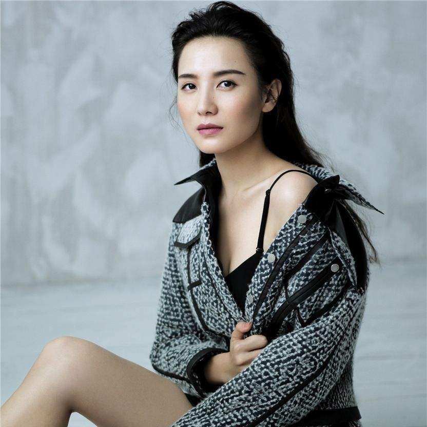 这些明星同名却不同命，歌手郭美美被她害惨，女版杨洋被迫改名