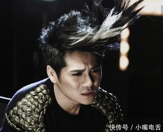 中国5大明星这样评价黄家驹,他们把奖杯打碎震