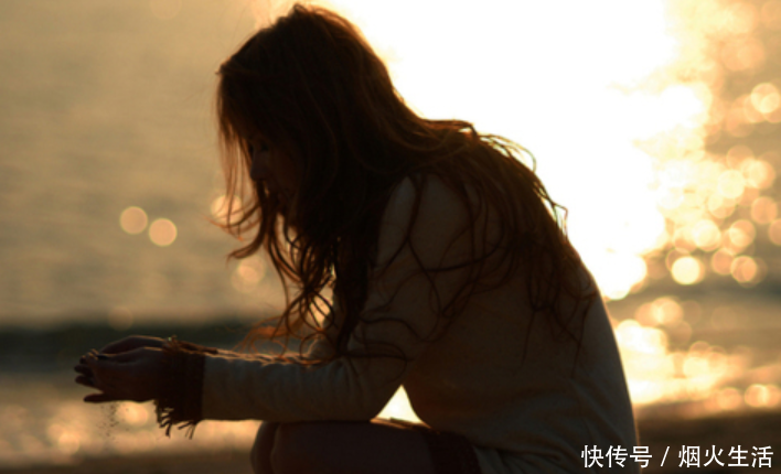 女儿结婚,女婿给我五十万,我砸了婚礼