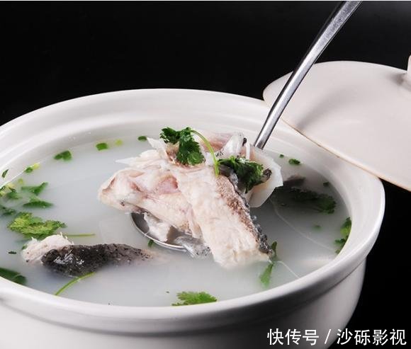 最好的爱情是什么?浪漫的信阳人早已在「信阳