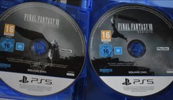 《最终幻想7：重生》英版盘封面和亚洲版不同 标签也没错