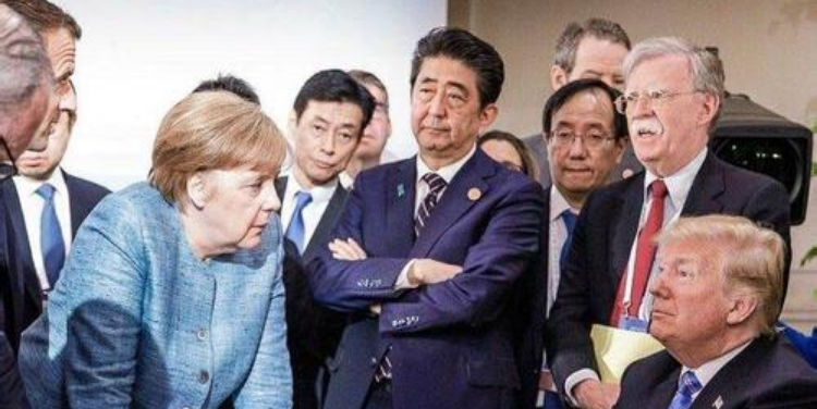 G7领导人抢\"C位\"背后