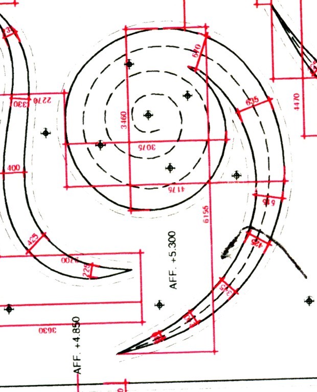 像这样的螺旋纹用CAD画?有标注尺寸的_cad吗的中间规定墙是在图片