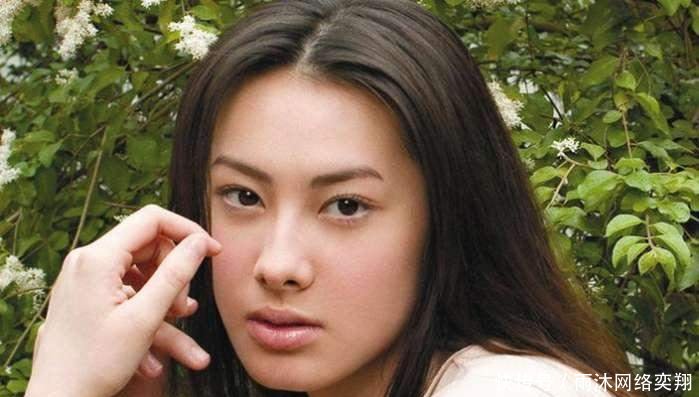 梁洛施彻底撕开李泽楷标签, 30岁再战娱乐圈为