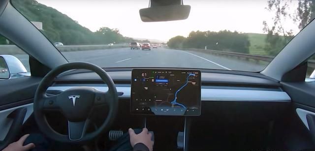 攻克自动驾驶底层技术,特斯拉发布芯片,马斯克