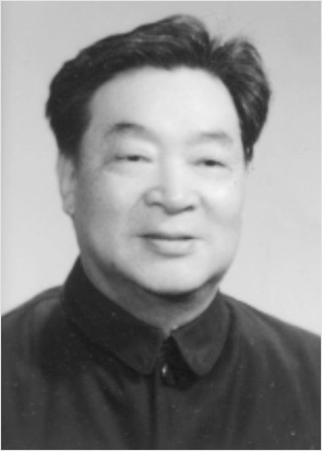 简介 冯亦代(1913～2005)笔名楼风,冯之安等.浙江杭州人.民盟成员.