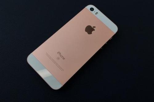 苹果iPhone X运行速度对比一加5T:大内存优势