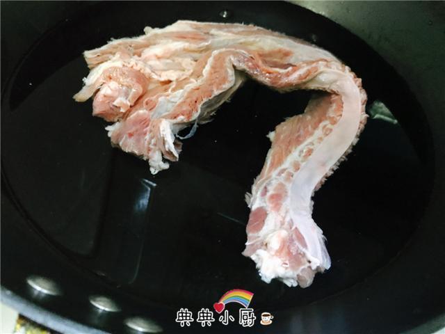 把牛肉这样做,大人小孩都喜欢吃,大年做一盘,最先被光盘