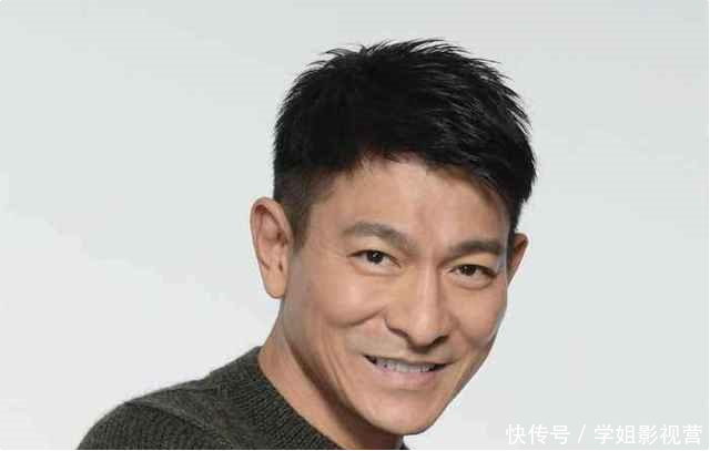 他曾是谭咏麟演唱会售票员,被周润发极力力捧