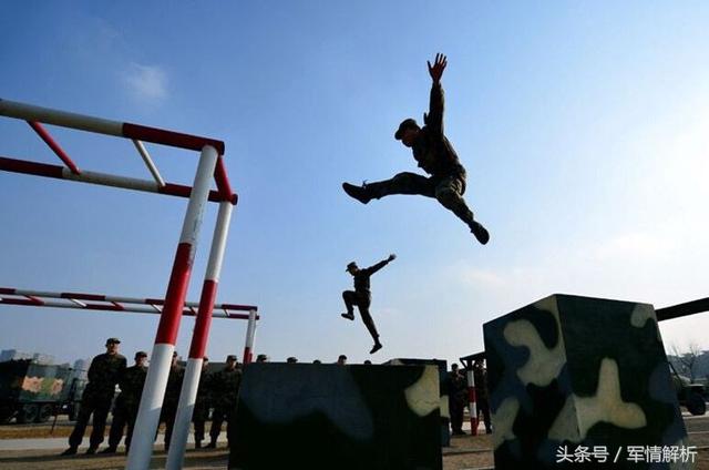 为何士兵宁跑五公里,也不愿跑四百米障碍?关键