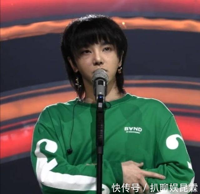 华晨宇胃疼旧病复发,现场表情痛苦竟和张一山