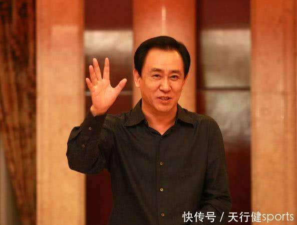 重磅! 恒大官方确定夏季引援, 拜仁铁腰将成第