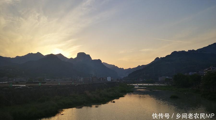 农村这句俗语, 由四字词语转化而来, 你知道吗?