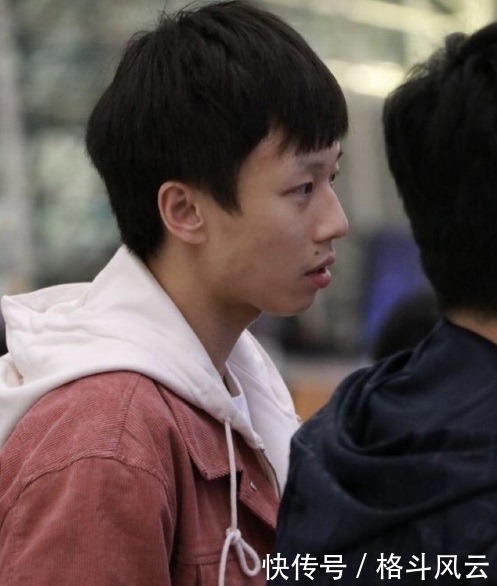 龙安排上了!中日对抗成焦点,谁注意到刘诗雯拉