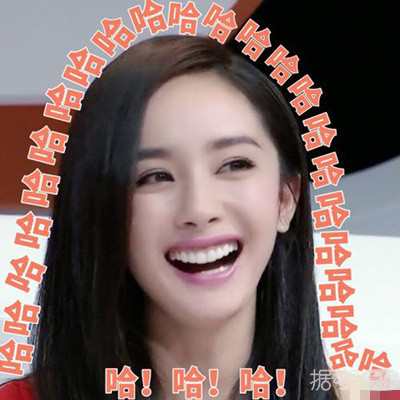 鹿晗为什么总喜欢合影垫脚呢?因为他是C罗的