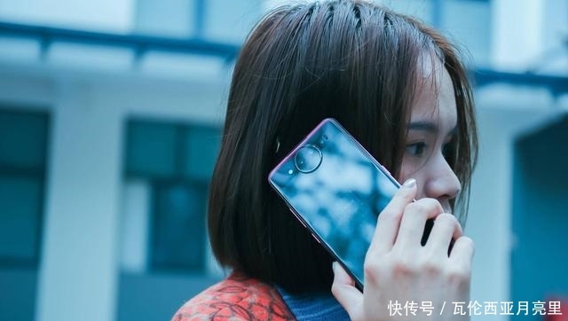 vivo NEX双屏版上手体验: 颜值一目倾心, 拍照游