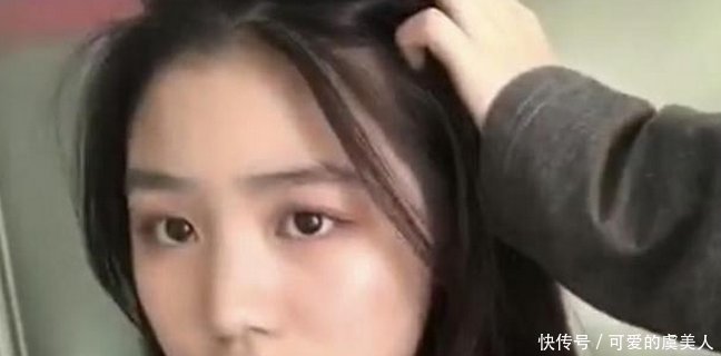 汪峰女儿晒自拍,网友称初恋,章子怡笑的好开心