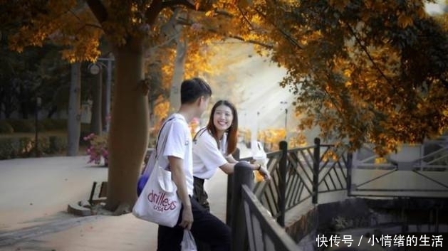 女孩表白遭拒绝,两年后男孩后悔求复合,她说5