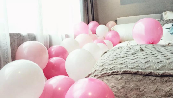 城家公寓怎么样,这间斩获少女心的粉色气球屋能美成什么样