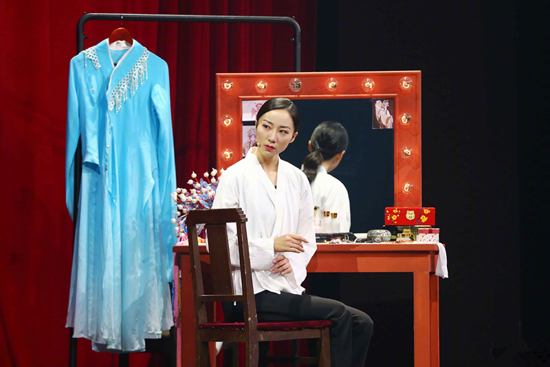 韩雪《演员》挑战反差角色 细节展现超强控制力