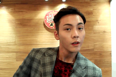 不是迪丽热巴!陈伟霆正牌女朋友遭曝光,热恋巴西嫩模好事将近?