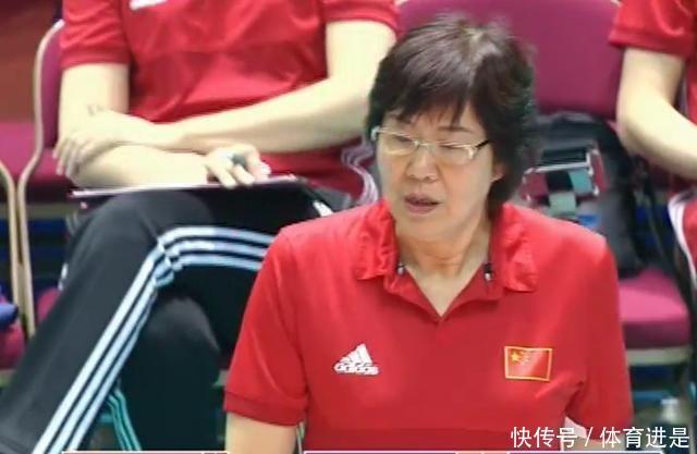 丢冠!中国女排1:3输给意大利队,央视解说道出了