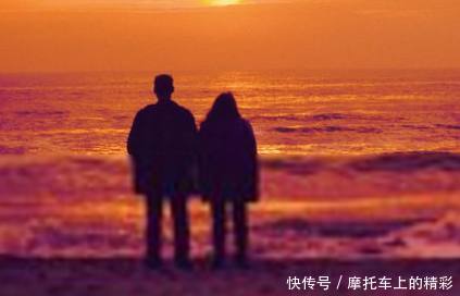 妻子每天半夜都拿回很多的钱,我悄悄跟踪她!看到后我泪流不止